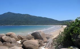 Suites Cantinho Da Pedra