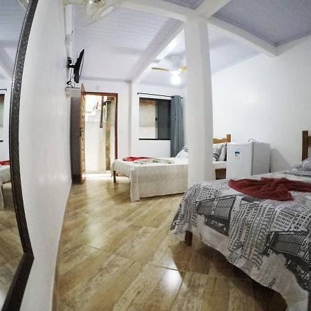 Suites Cantinho Da Pedra Abraão Extérieur photo