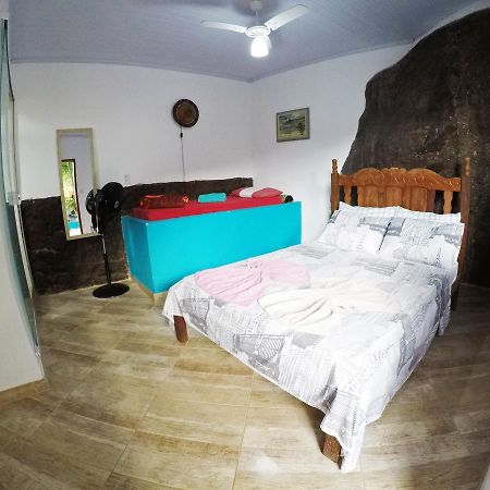 Suites Cantinho Da Pedra Abraão Extérieur photo