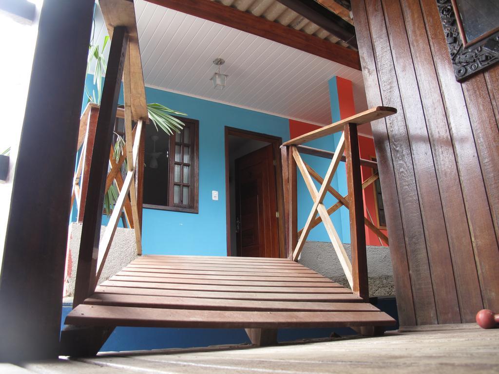Suites Cantinho Da Pedra Abraão Chambre photo
