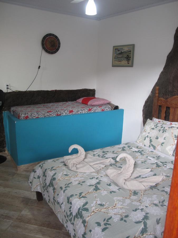 Suites Cantinho Da Pedra Abraão Extérieur photo