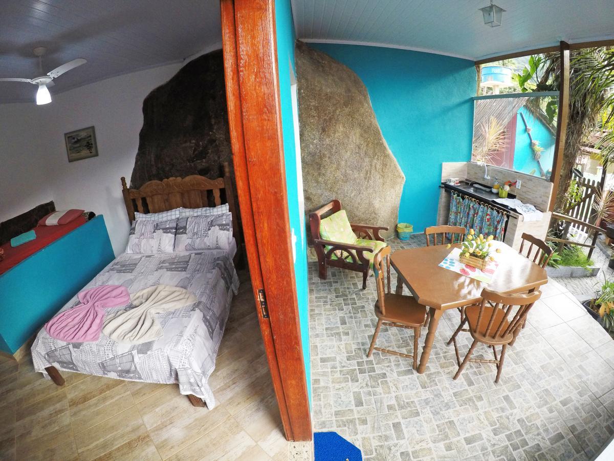 Suites Cantinho Da Pedra Abraão Extérieur photo