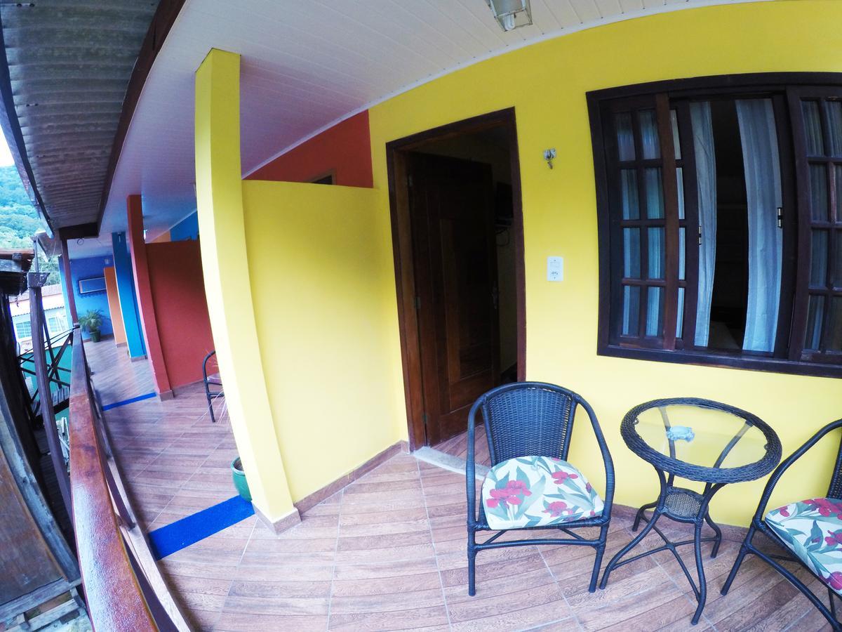 Suites Cantinho Da Pedra Abraão Extérieur photo